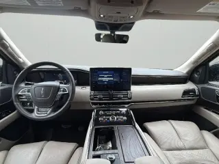 Lincoln Navigator L 2022 4x2 Reserve 4 puertas SUV