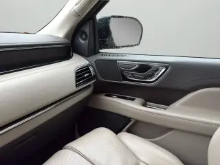 Lincoln Navigator L 2022 4x2 Reserve 4 puertas SUV