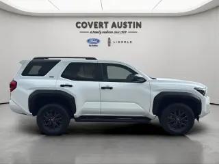 Toyota 4Runner 2025 4x2 SR5 4 puertas SUV