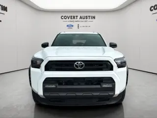 Toyota 4Runner 2025 4x2 SR5 4 puertas SUV