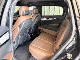 Lincoln Nautilus 2023 AWD Reserve 4 puertas SUV