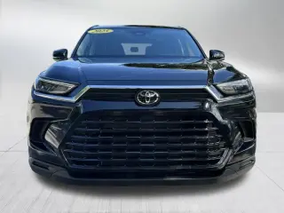 Toyota Grand Highlander 2025 AWD LE 4 puertas SUV