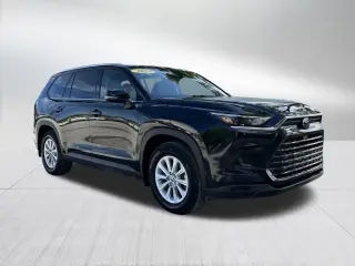 Toyota Grand Highlander 2025 AWD LE 4 puertas SUV