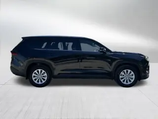 Toyota Grand Highlander 2025 AWD LE 4 puertas SUV