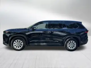 Toyota Grand Highlander 2025 AWD LE 4 puertas SUV