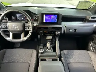 Toyota 4Runner 2025 4x4 SR5 4 puertas SUV