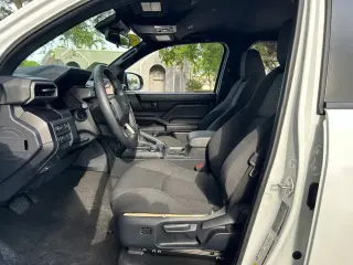 Toyota 4Runner 2025 4x4 SR5 4 puertas SUV