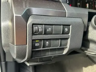 Toyota 4Runner 2025 4x4 SR5 4 puertas SUV