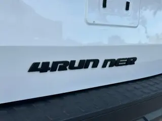 Toyota 4Runner 2025 4x4 SR5 4 puertas SUV