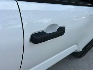 Toyota 4Runner 2025 4x4 SR5 4 puertas SUV