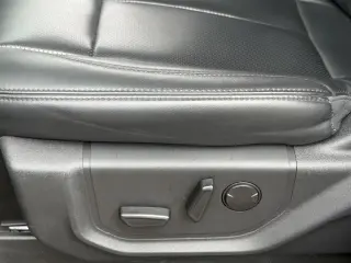 Ford Expedition 2024 4x2 XLT 4 puertas SUV