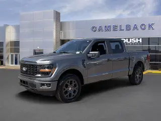Ford F-150 2026 4x4 STX 4 puertas SuperCrew 5.5 pies. SB