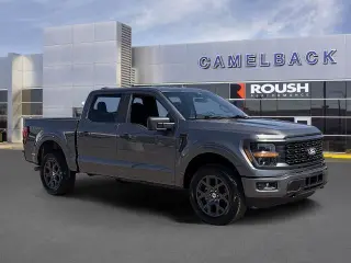Ford F-150 2026 4x4 STX 4 puertas SuperCrew 5.5 pies. SB