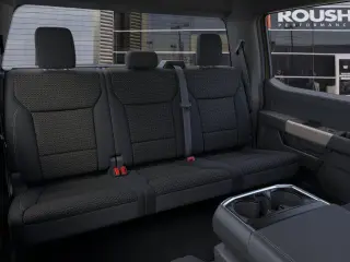 Ford F-150 2026 4x4 STX 4 puertas SuperCrew 5.5 pies. SB