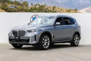 Vehículo de Actividad Deportiva BMW X5 2024 AWD xDrive40i 4 puertas