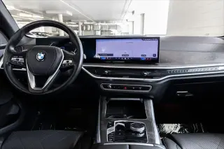 Vehículo de Actividad Deportiva BMW X5 2024 AWD xDrive40i 4 puertas