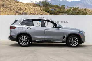 Vehículo de Actividad Deportiva BMW X5 2024 AWD xDrive40i 4 puertas