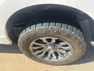 Ford F-150 2023 4x4 Limited 4 puertas SuperCrew 5.5 pies. SB