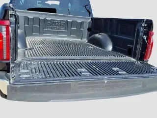 Ford F-150 2025 4x4 XLT 4 puertas SuperCrew 6.5 pies SB