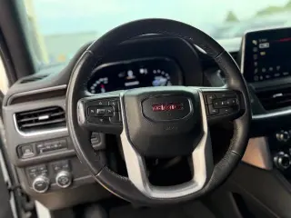 GMC Yukon 2023 4x4 SLE 4 puertas SUV