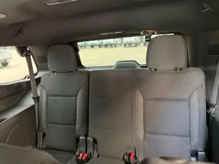 GMC Yukon 2023 4x4 SLE 4 puertas SUV
