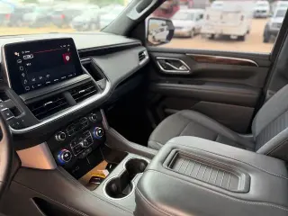 GMC Yukon 2023 4x4 SLE 4 puertas SUV