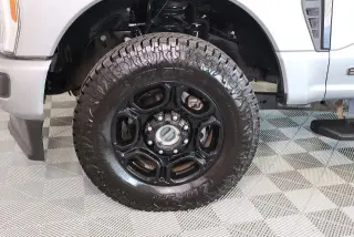 Ford F-250 Super Duty 2023 4x4 XL 4 puertas Cabina Crew 6.8 pies. Caja Pickup