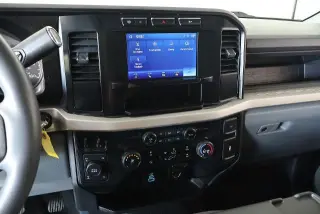 Ford F-250 Super Duty 2023 4x4 XL 4 puertas Cabina Crew 6.8 pies. Caja Pickup