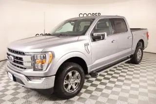 Ford F-150 2023 4x4 Lariat 4 puertas SuperCrew 5.5 pies SB