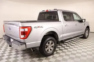 Ford F-150 2023 4x4 Lariat 4 puertas SuperCrew 5.5 pies SB