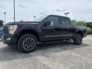 Ford F-150 2023 4x4 XLT 4 puertas SuperCrew 6.5 pies SB