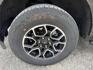 Ford F-150 2023 4x4 XLT 4 puertas SuperCrew 6.5 pies SB