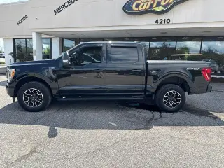 Ford F-150 2023 4x4 XLT 4 puertas SuperCrew 5.5 pies. SB