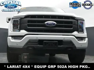 Ford F-150 2023 4x4 Lariat 4 puertas SuperCrew 5.5 pies. SB