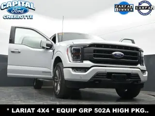 Ford F-150 2023 4x4 Lariat 4 puertas SuperCrew 5.5 pies. SB