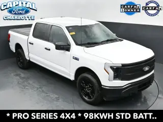 Ford F-150 Lightning 2025 AWD Pro 4 puertas SuperCrew 5.5 pies. SB