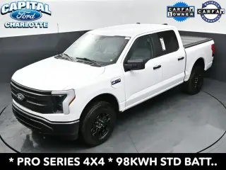 Ford F-150 Lightning 2025 AWD Pro 4 puertas SuperCrew 5.5 pies. SB