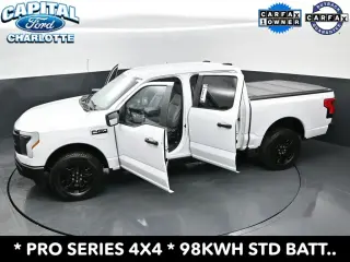 Ford F-150 Lightning 2025 AWD Pro 4 puertas SuperCrew 5.5 pies. SB