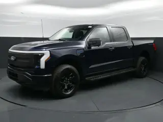 Ford F-150 Lightning 2025 AWD XLT 4 puertas SuperCrew 5.5 pies SB