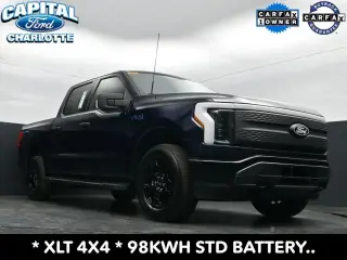 Ford F-150 Lightning 2025 AWD XLT 4 puertas SuperCrew 5.5 pies SB