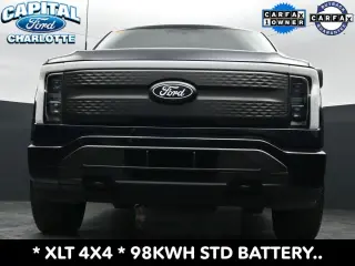Ford F-150 Lightning 2025 AWD XLT 4 puertas SuperCrew 5.5 pies SB