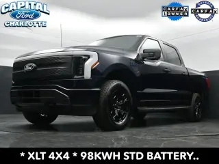 Ford F-150 Lightning 2025 AWD XLT 4 puertas SuperCrew 5.5 pies SB