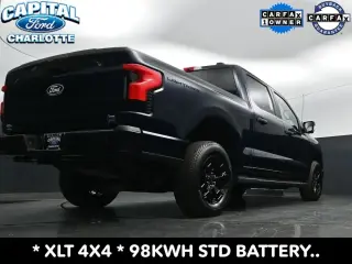 Ford F-150 Lightning 2025 AWD XLT 4 puertas SuperCrew 5.5 pies SB