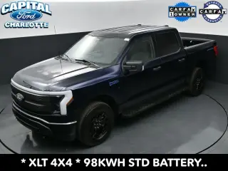 Ford F-150 Lightning 2025 AWD XLT 4 puertas SuperCrew 5.5 pies SB