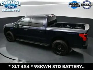 Ford F-150 Lightning 2025 AWD XLT 4 puertas SuperCrew 5.5 pies SB