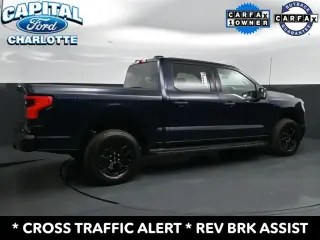 Ford F-150 Lightning 2025 AWD XLT 4 puertas SuperCrew 5.5 pies SB