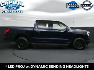 Ford F-150 Lightning 2025 AWD XLT 4 puertas SuperCrew 5.5 pies SB