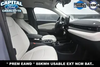 Ford Mustang Mach-E 2026 AWD Premium 4 puertas SUV