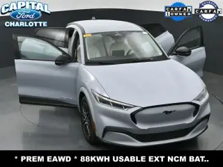 Ford Mustang Mach-E 2026 AWD Premium 4 puertas SUV