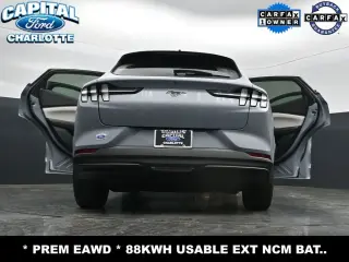 Ford Mustang Mach-E 2026 AWD Premium 4 puertas SUV